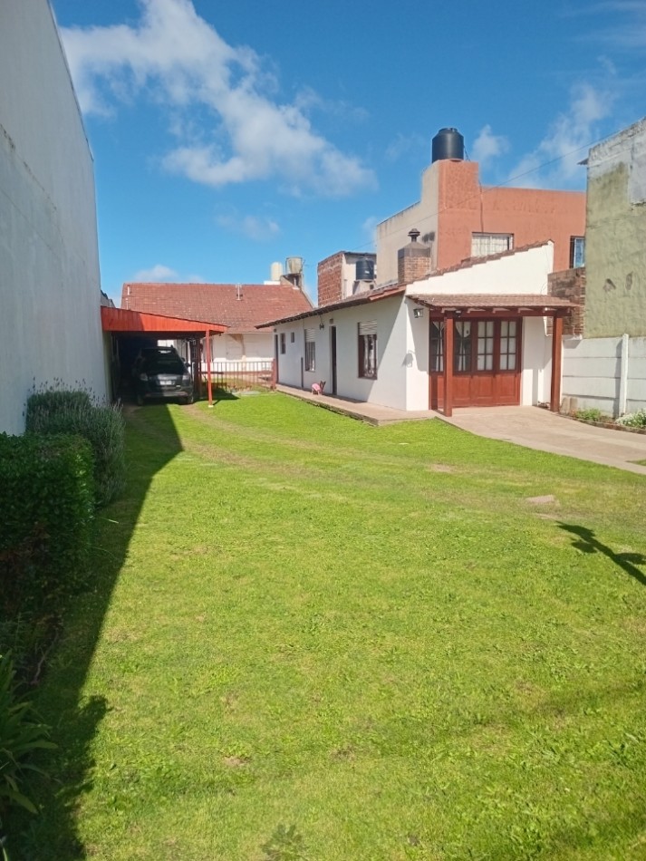 Casa mas departamento 