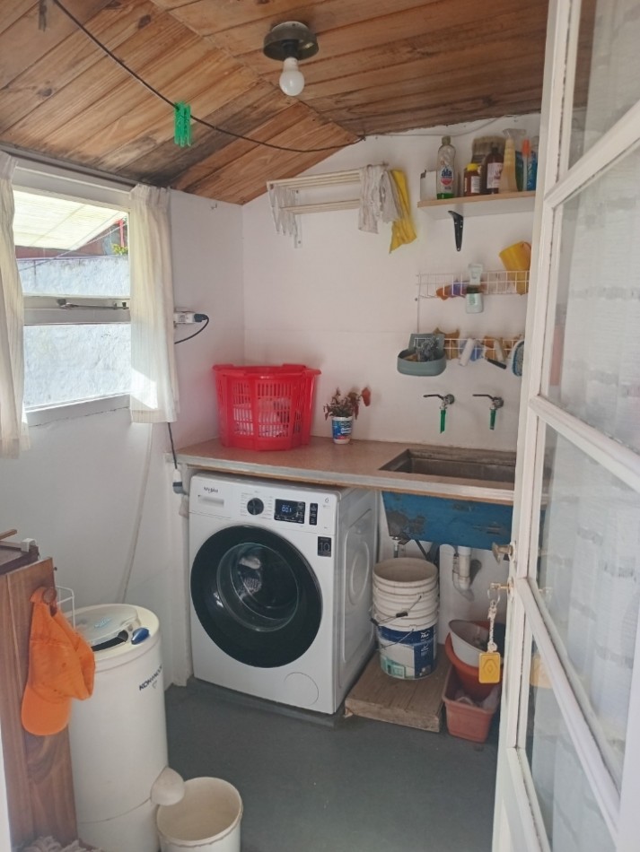 Casa mas departamento 