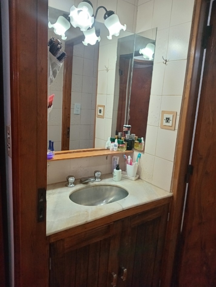 Casa mas departamento 