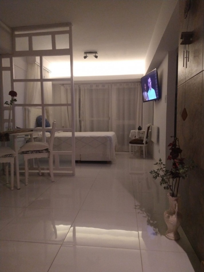 Departamento 1 ambiente con vista al mar 