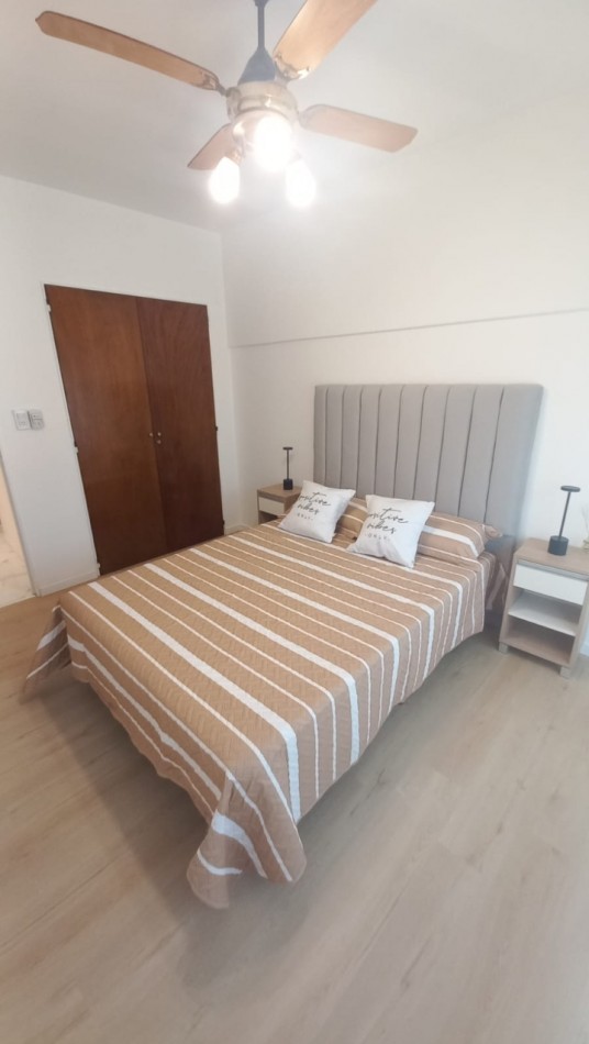 Departamento 2 ambientes reciclado a la calle en pleno centro 