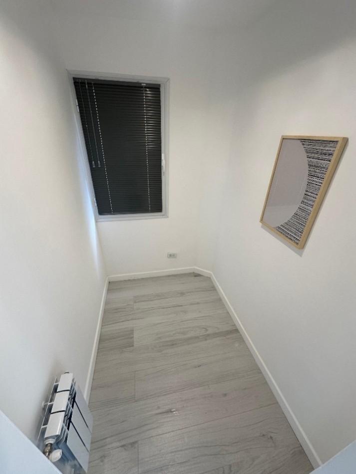 Departamento 4 ambientes con vista lateral al mar 