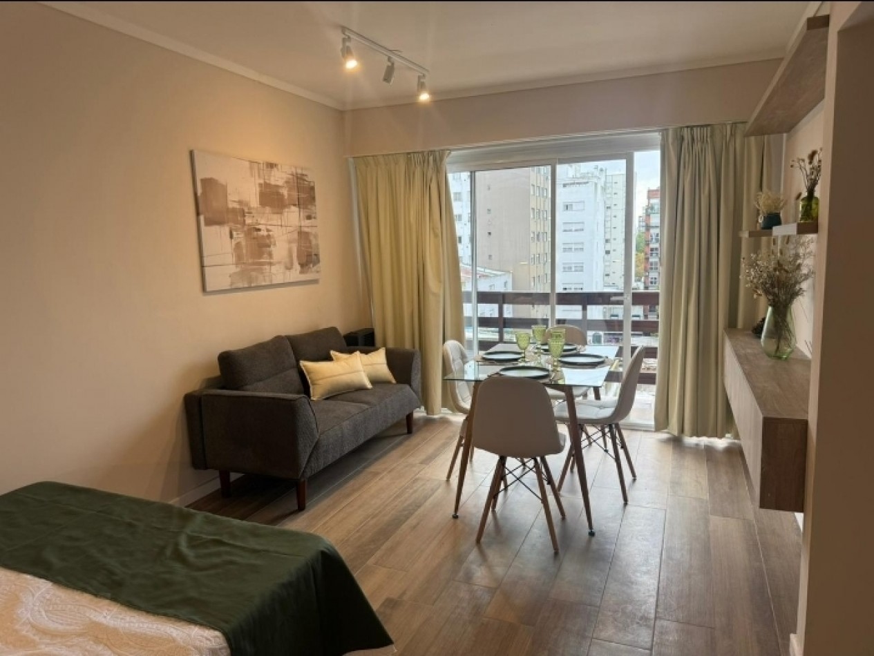 Departamento a la calle muy luminoso 