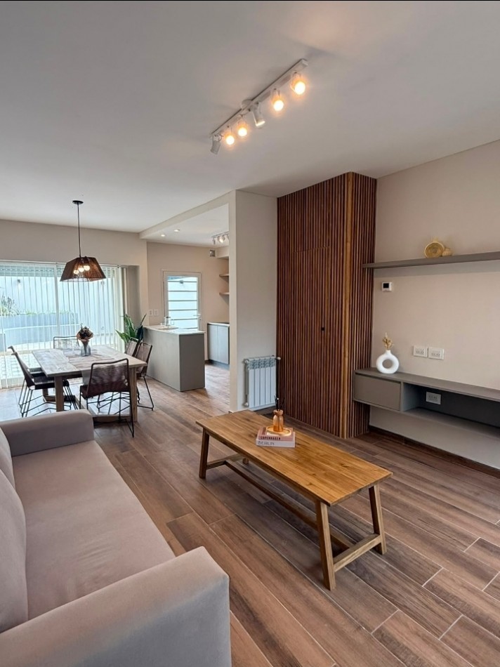 Duplex en Parque Luro