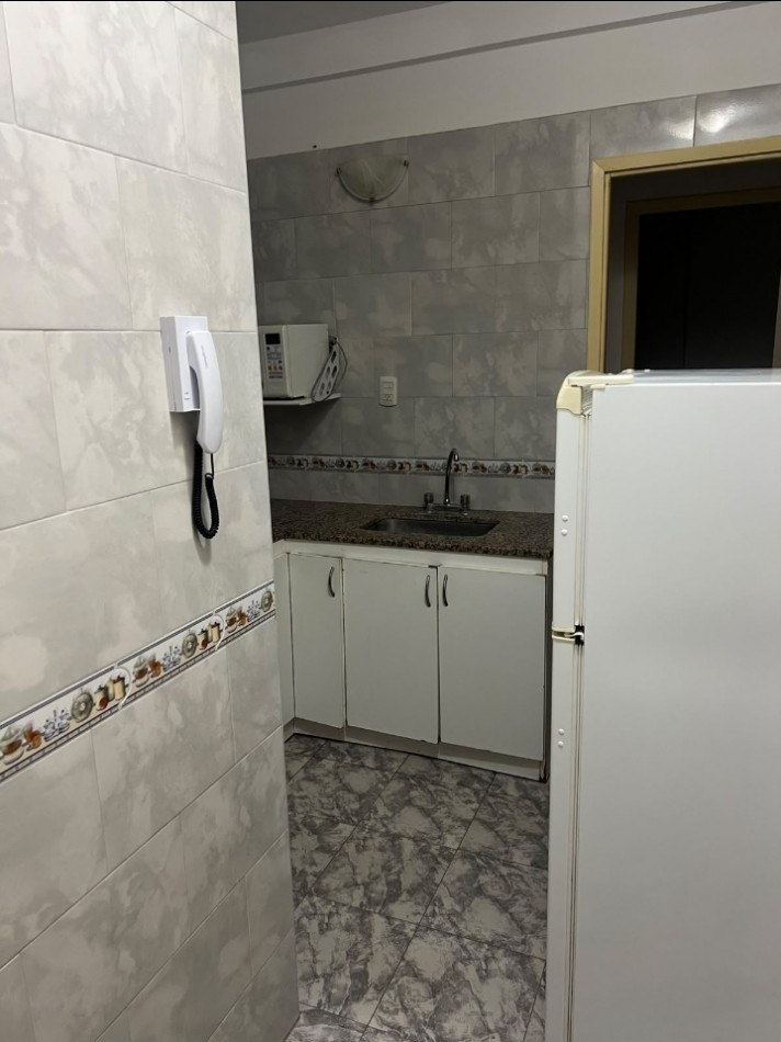 Departamento 3 ambientes con dependencia en Miramar