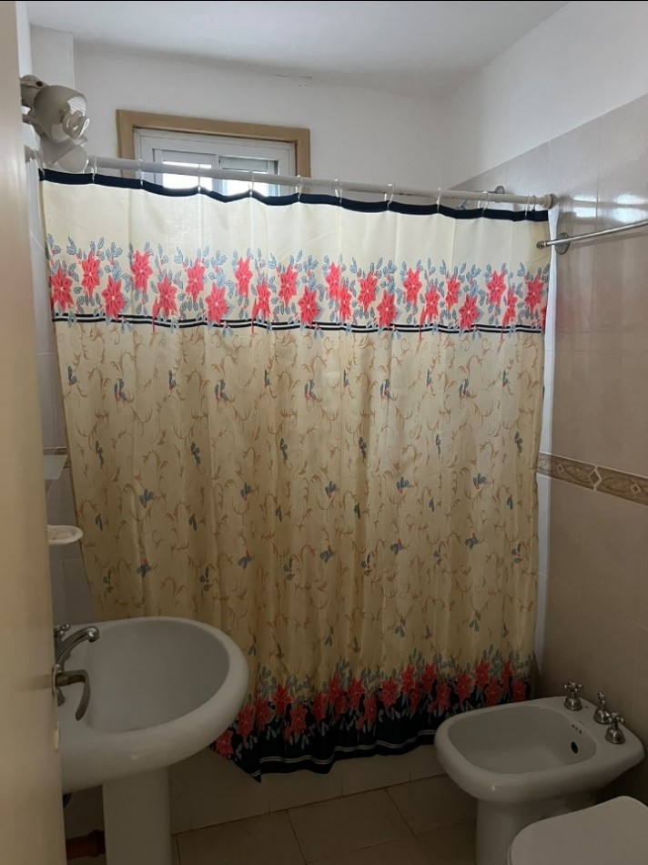 Departamento 3 ambientes con dependencia en Miramar