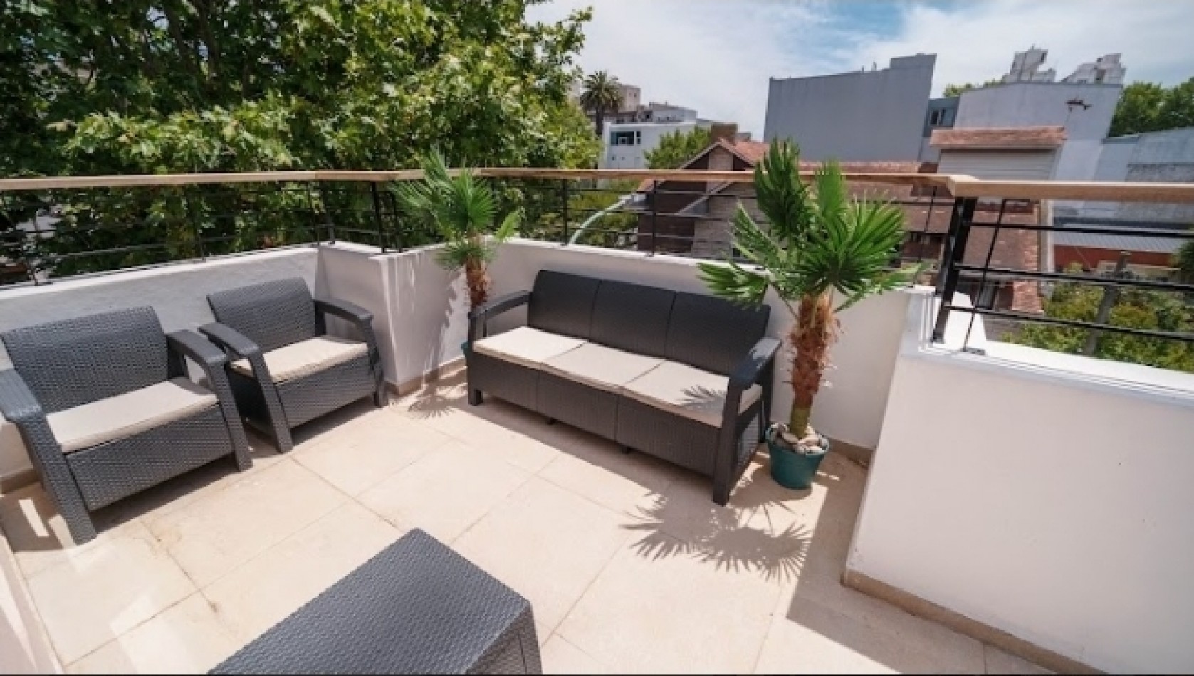 Duplex 4 ambientes Aldrey 