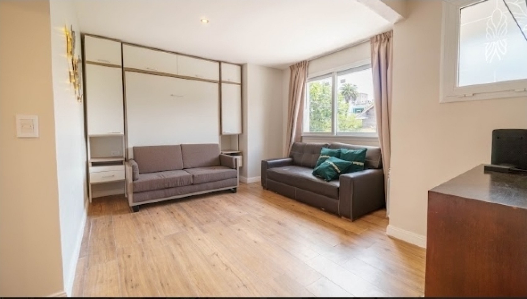 Duplex 4 ambientes Aldrey 
