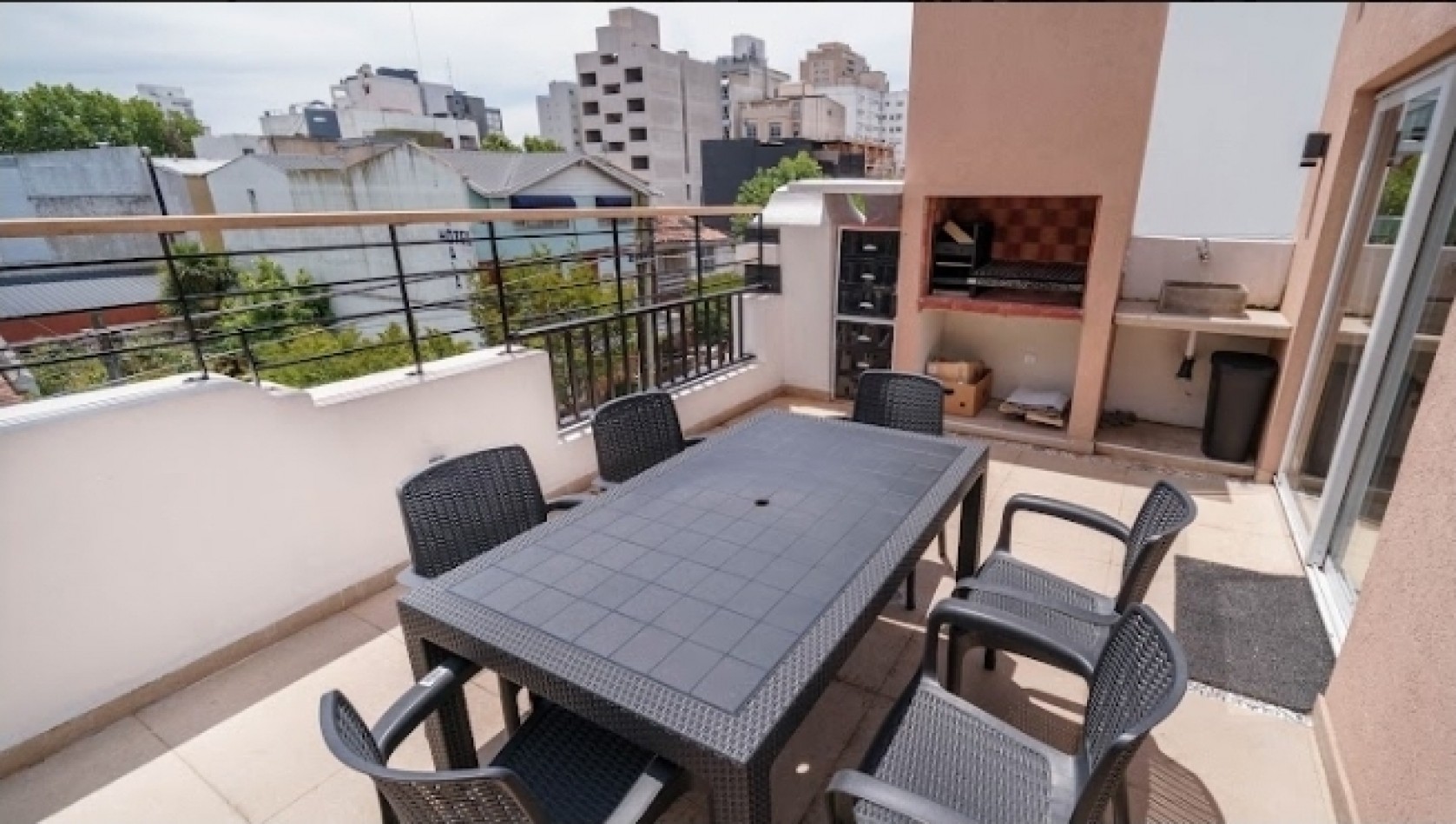 Duplex 4 ambientes Aldrey 