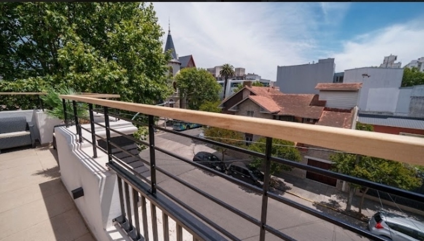 Duplex 4 ambientes Aldrey 